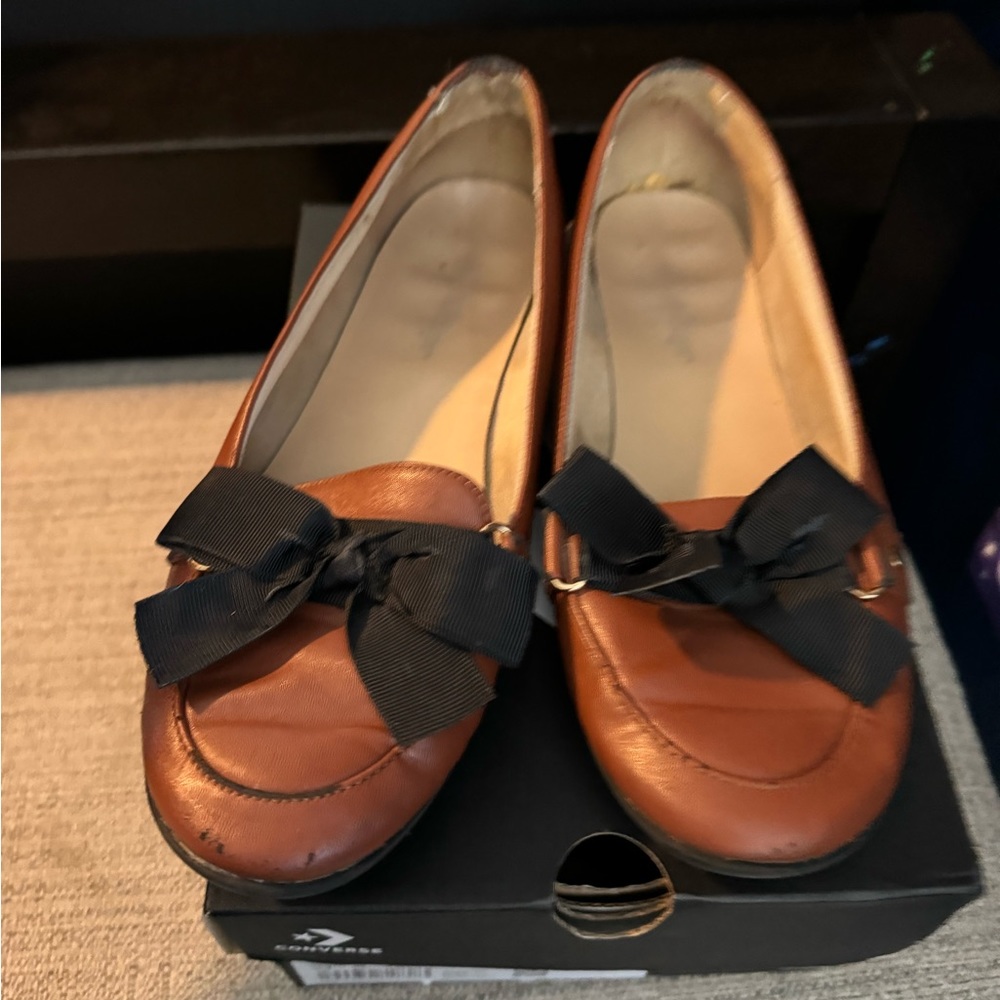 Brown flats